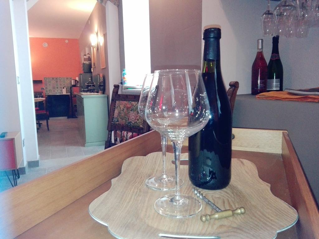 Casa Badinot Guest House Diano d'Alba Ngoại thất bức ảnh