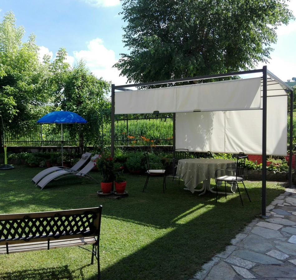 Casa Badinot Guest House Diano d'Alba Ngoại thất bức ảnh